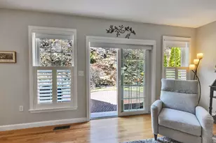 280 Sylvan Ln, Manchester, NH 03102 - Photo 11