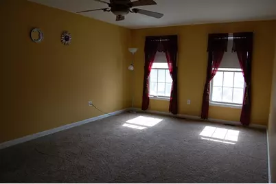 214 Dearborn Road, Pembroke, NH 03275 - Photo 11