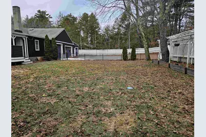 4 Fran Avenue, Plaistow, NH 03865 - Photo 29