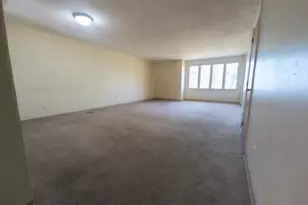 56 Merrimack Dr, Merrimack, NH 03054 - Photo 9