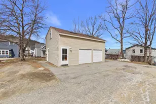 7 Morris Ave, Laconia, NH 03246 - Photo 17