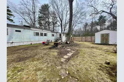 86 Brown Avenue, Seabrook, NH 03874 - Photo 5