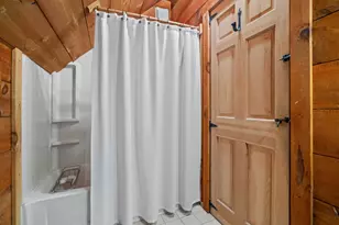 447 Center Rd, Hillsboro, NH 03244 - Photo 35