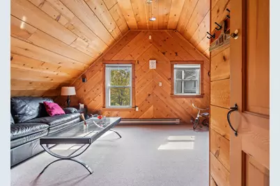 447 Center Road, Hillsboro, NH 03244 - Photo 33