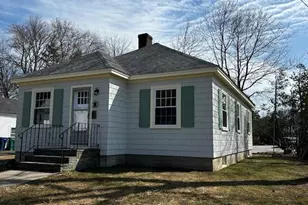 7 Towle Ave, Hampton, NH 03842 - Photo 5