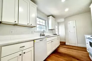 7 Towle Ave, Hampton, NH 03842 - Photo 13