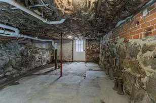 10 Hillside Ave, Swanzey, NH 03446 - Photo 35