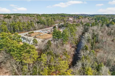 202 Route 27 #31, Raymond, NH 03077 - Photo 3