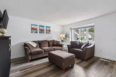 202 Route 27 #31, Raymond, NH 03077 - Photo 5