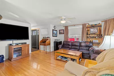 49 Chester Road, Derry, NH 03038 - Photo 15