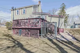 29 Hamburg St, Manchester, NH 03102 - Photo 27