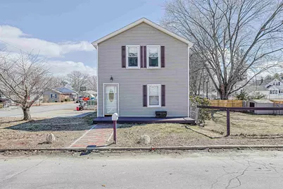 29 Hamburg Street, Manchester, NH 03102 - Photo 31