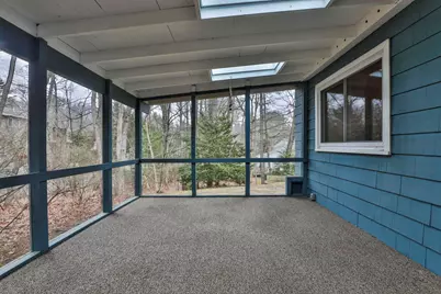 77 Dunbarton Drive, Nashua, NH 03063 - Photo 7