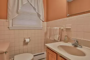 77 Dunbarton Dr, Nashua, NH 03063 - Photo 13