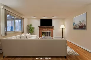 77 Dunbarton Dr, Nashua, NH 03063 - Photo 9