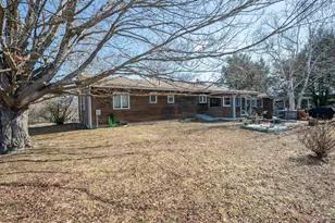 581 S Barnstead Rd, Barnstead, NH 03225 - Photo 33