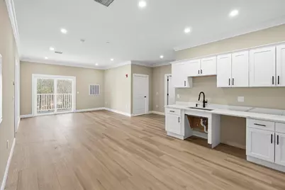 10100 S Willow Street #208, Manchester, NH 03103 - Photo 17