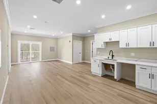 10100 S Willow St, Manchester, NH 03103 - Photo 17