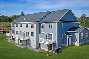 61 Crestview Wy, Raymond, NH 03077 - Photo 3