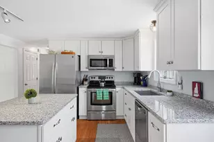 87 Overledge Ext, Derry, NH 03038 - Photo 5