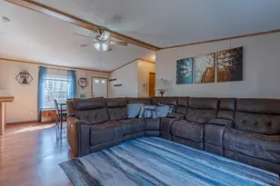 13 Atwood St, Rochester, NH 03820 - Photo 9