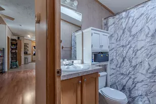 13 Atwood St, Rochester, NH 03820 - Photo 11