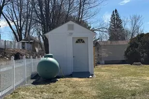 92 New Hillcrest Dr, Greenville, NH 03048 - Photo 5