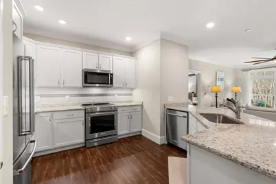 2 Henry David Drive #209, Nashua, NH 03062 - Photo 11