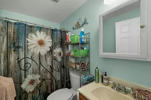 479 Lake Ave, Manchester, NH 03103 - Photo 7