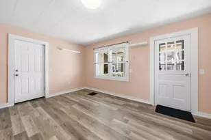 7 West St, Tilton, NH 03276 - Photo 33