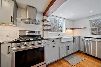 79 Haverhill Road, Chester, NH 03036 - Photo 7