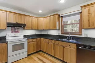 166 Amherst St, Amherst, NH 03031 - Photo 15