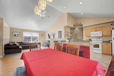 31 Oak Street, Newport, NH 03773 - Photo 7