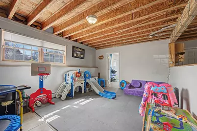 31 Oak Street, Newport, NH 03773 - Photo 33