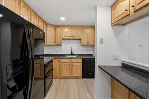 2 Timberwood Dr, Goffstown, NH 03045 - Photo 11