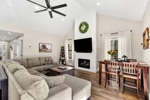 126 Grimstone Dr, Belmont, NH 03220 - Photo 15