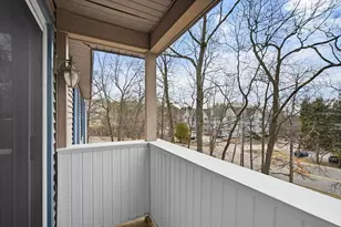 144 Eastern Ave, Manchester, NH 03104 - Photo 17