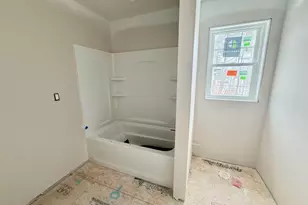 23 Main St, Candia, NH 03034 - Photo 11