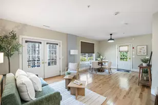 7 Chester Rd, Derry, NH 03038 - Photo 5