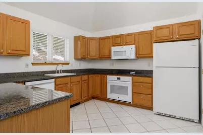 78 Apple Blossom Drive, Lebanon, NH 03784 - Photo 3