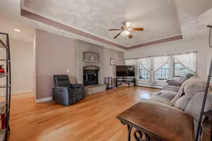 240 Main St, Pelham, NH 03076 - Photo 3