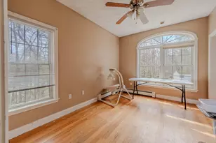 240 Main St, Pelham, NH 03076 - Photo 15