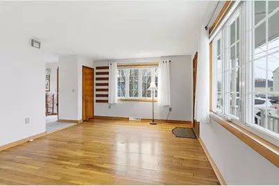 14 Acton Street, Nashua, NH 03060 - Photo 9