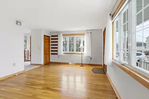 14 Acton St, Nashua, NH 03060 - Photo 9