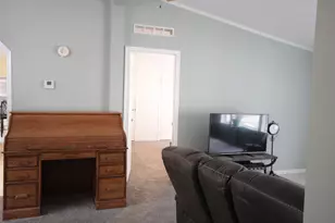 408 Darby Dr, Belmont, NH 03220 - Photo 15