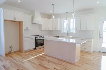 28 Summerwind Place #1, Greenland, NH 03840 - Photo 5