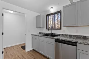 120 Hooksett Turnpike, Concord, NH 03301 - Photo 9