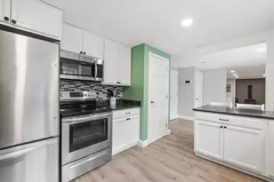 4 Cedar Ln, Bow, NH 03304 - Photo 9