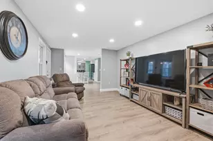 4 Cedar Ln, Bow, NH 03304 - Photo 13