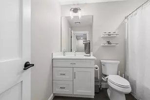 50 Cate St, Portsmouth, NH 03801 - Photo 25